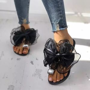 Slipper Flip Flops Crystal ButterflyKnot Chanclas Mujer Summer Beach Sandals Girls Slipers Flat Plus Size 3542 Y200423 GAI GAI GAI GAI