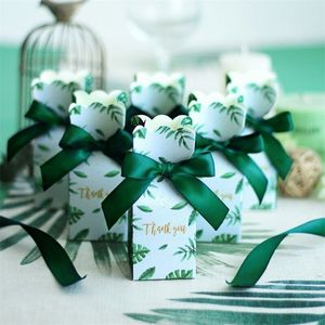 Födelsedagsfest Julförsörjning Bröllop Favor Gift Decoration Green Paper Candy Boxes Bag Box Baby 220427