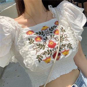 女性用ブラウスシャツ女性ブラウスフリルレースフローラル刺繍ジャックシャツ韓国シックビンテージスイートボーホークロップトップスブルザミュージャーD