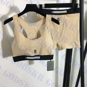 Letter Bortosy Bras Conjunta feminino Yoga Clothes Gym Fitness Ladies Sport Rouphe Boxer calças Três cores