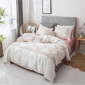 Bedding conjuntos de cama Original Single single 60 algodão puro Flor do corpo de cetim 4 peças Conjunto de bordados de tampa de colcha completa 1.8m de cama