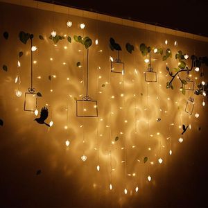 Dizeler 2x1.5m 128leds kalp şekli LED ip hafif AB 220V Tatil Noel Düğün Dekorasyon ICICLE perde lambası Aydınlatılmış