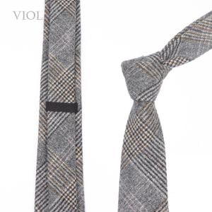 Klassische Top 50 Wolle weiche Krawatte 7 cm braun grau Männer gestreift kariert Kaschmir Krawatte Hochzeit Smoking Anzug Party Krawatte Zubehör