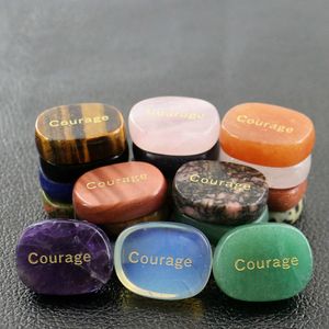 Healing Crystal Reiki Coraggio Simbolo Pietra naturale Cristallo Pezzo ovale Decorazione Aura Guardiano pendolo Artware Fascino Divinazione Gioielli fai da te