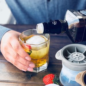 Sfera in silicone Stampo per cubetti di ghiaccio Cucina Impilabile Fusione lenta Palla di ghiaccio fai-da-te Gelatina rotonda Stampo per cocktail Whisky Drink