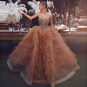 Amazing Beaded Champagne Ball Gown Prom Dresses 2022 Unique Tiered Tulle Pearls Heart Arabic Evening Dress Gown Vestidos de gala PRO232