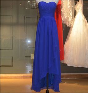 Maßgeschneiderte neue High-Low-Empire-Chiffon-Brautjungfernkleider, herzförmiges, trägerloses Ballkleid, langes, gerüschtes Hi-Lo-Kleid