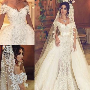 Vintage Lace Off The Shoulder Wedding Dresses Tulle Overskirts Bridal Ball Gowns Lace Up Back Wedding Vestidos Custom Made