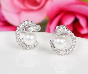 925 Sterling Silver Stud Örhängen Mode Smycken Brev C Full av Zircon Diamant Crystal Shell Pearl Earring för Kvinnor Flickor