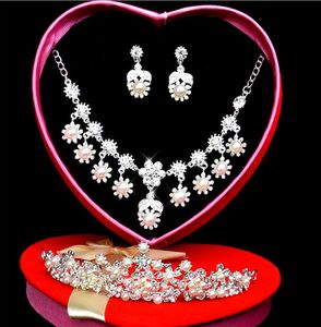 Set di gioielli da sposa Set di gioielli da sposa di lusso Orecchini da sposa in cristallo Corona Orecchini Collana Diademi Accessori Copricapo di moda HT44
