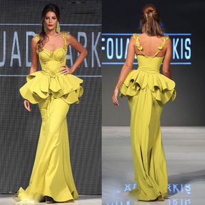 Büyüleyici Spagetti Mnm Couture Elbiseler Akşam Giymek Aplike Boncuklu Mermaid Ünlü Elbise Kat Uzunluk Backless Abiye giyim