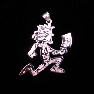 Kostenloser Versand im Angebot für Herren, Lot 5 Stück in loser Schüttung, Hatchetman „Joker Card“ aus poliertem Edelstahl, Anhänger-Charms aus Silber, Schmuck