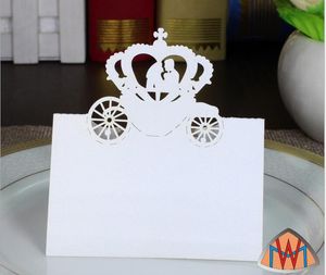 200 sztuk Laserowy Wytnij Hollow Crown Car Paper Table Card Nazwa Karta Nazwa Dla Party Wedding Place Card Decorate