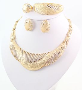Setler Afrika mücevher beyanı kolye yüzüğü küpe bileziği kristal düğün gelin moda güzel 18k altın kaplama takı setleri