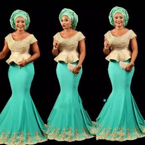 Gorgeous Arabic African Evening Dresses Nigerian Lace Styles Scoop Neck Mermaid Teal Turquoise Prom Crows with Lace Appliques