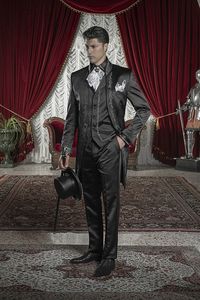 Doskonały styl Black Haft Groom Tuxedos Stand Collar Groomsmen Mens Suknie Ślubne Prom Garnitury (Kurtka + Spodnie + Kamizelka + Kierunek) H356