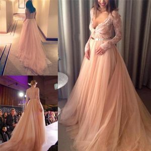 Elie Saab Ballkleider V-Ausschnitt Spitze Applikationen Langarm Abendkleid Kapelle Zug Reißverschluss hinten Tüll Partykleider Günstig