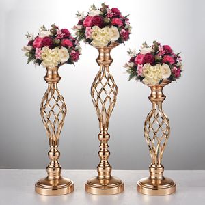 Creative Hollow Gold Metal Candle Holders Wedding Road Lead Table Flower Rack Home And Hotel Vases Decoration 1 Lot = 10 PCS