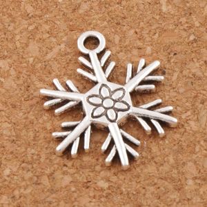 Big Christmas Snowflake Urok Koraliki Gorące Wisiorki 100 sztuk / partia 19x24mm Tybetański Silver Moda Biżuteria DIY L738