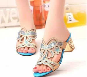 New style spring and summer women's fashion slippers sandals female leisure heels with coarse diamond shoes slippers tide