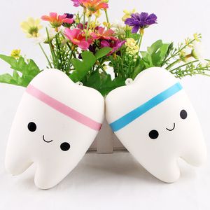 Commercio all'ingrosso 10,5 cm Novità Jumbo Squishy Tooth Lento aumento Kawaii Soft Squishies Spremere Cute Cell Phone Strap Toys Kids Baby Gift