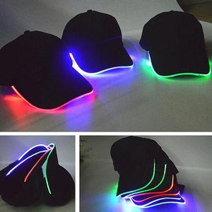 Mężczyźni Kobiety LED Sport Baseball Cap Performer Nightclub Hip Hop Party świąteczny Czapka Baseball Night Running Led Zapal Garn Hat Redvisor Prezent