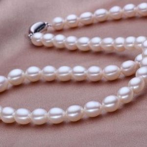 Hurtownie 7-8mm White W kształcie ryżu Natural Pearl Necklace 925 Srebrny zapięcie