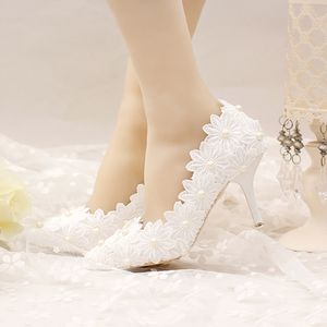 Wholesale white formal shoes women resale online - White Lace Flower Wedding Shoes Pointed Toe Formal Dress Shoes Bride Banquet Party Shoes Women Pumps Bridesmaid Shoes