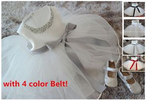 2015 Abiti da battesimo per bambine in chiffon bianco, Perla Vestido batizado branco, Abiti delicati per bambini da 1 anno di compleanno