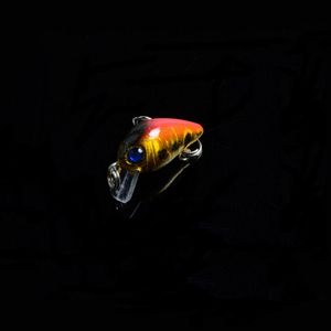 Ny 10 färg mini vibration lure betelaser minnow fiskeutrustning bionic 3D ögonfiske lockar 1.5 g