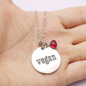 Colar Vegan inicial Feminino Masculino Corrente de Aço Inoxidável Símbolo Vegetariano Pingente de Cristal Colares Jóias