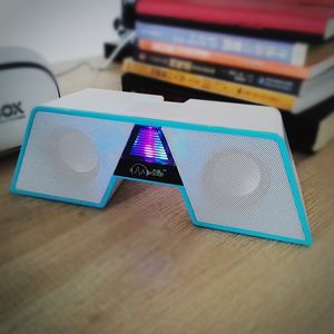 Partihandel Happy Bridge Shape 2.0 Multimedia Desktop Högtalare med LED Färgglada Ljus Volymkontroll för PC / Laptop / Smartphone Audio Subwoofer