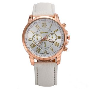 Nytt läderband Watch PU armbandsur för kvinna Xmas Gift Quartz Watch Colorfull att välja Watch 0013337C
