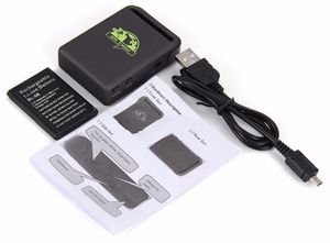 TK102B MINI GSM GPRS GPS QUADBAND TRACKER CAR GPS LOCATOR OVER SPEED ALARM LEARTYM DEVICE GPSアクセサリ用リアルタイムロケーショントラッカー