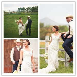 Vintage Country Wedding Dresses Portrait Lace Gowns Open Backless Lace Wedding Gowns Applique robe de mariee Rustic Bridal Dresses Boots