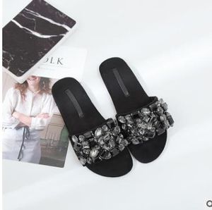 Koovan Kobiety Slipper 2017 Nowy Słowo Pantofel Lato Niepoślizgowe Mieszkania Dolny Rhinestone Fajne mieszkanie Z Ucznia Kobiet Buty Trzy Kolory