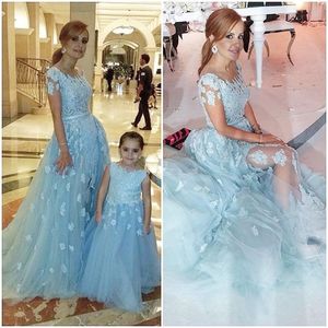 Light Blue Two Evening Dresses 2023 Short Sleeve Appliques Lace Beaded Mother and Daughter A-line Formal Gown for Prom Party Dress