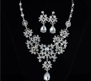 Luxury Rhinestone Bridal Jewelry sets Charm Wedding Necklaces and Earrings 1 Set Silver Plated necklace sets Bride Accessories For ladies