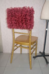 2016 Custom Made Burgundy Organza Ruffles Chair Cover Romantisk Vacker Stol Sashes Billiga Bröllopsstol Dekorationer 021