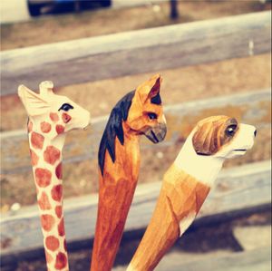5 pçs / lote Handmade caneta esferográfica Adorável madeira artificial escultura animal caneta de bola creative arts
