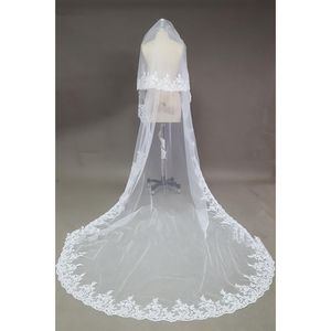 Hot Saling Soft Tulle 2T Lace Applique Edge With Comb Lvory White Wedding Veil Cathedral Bridal Slils 3m Längd