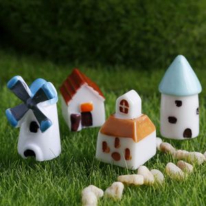 Hurtownie-4 sztuk / zestaw Mini Żywica Kościół Zamek Wiatrak Szopa Kabina House Fairy Garden Miniature Craft Micro Cottage Krajobraz Dekoracji