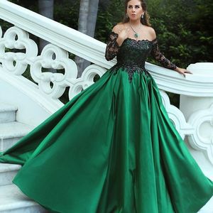 Black Lace Off The Shoulder Evening Gowns Green Satin A Line Long Sleeves Prom Dresses Saudi Arabia Formal Party Dress Custom Made