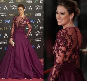 Red Carpet Dresses Evening Wear Sheer Necklines Illusion Bodice Formal Prom Dress With Beads Appliques Long Sleeves Evening Gowns