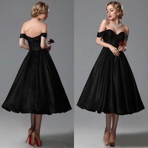 Vintage 2016 Svart Te Längd Brudtärna Klänningar Billiga Sweetheart Off Shoulder Ruched Short Party Prom Gowns Custom Made Kina EN9279