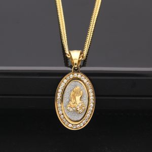 Oval Medal Pursuit Pendant Men Necklace Gold Color Stainless Steel Chain Glove Pendant Charm Fashion Jewelry