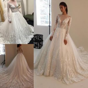 Vestidos de noiva do vestido de bola de renda Zuhair Murad com manga longa sexy pura tripulação pescoço elegante apliques de noiva Tribunal TRON GRANT ZIPPER DE VOLTA