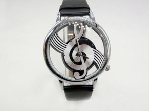 ダイヤモンドウォッチレザーベルト腕時計カジュアルウォッチ女性レリーゴーフェミニノのファッション中空レトロな音符