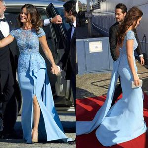 Elie Saab Red Dywan Suknie Wieczór Nosić Aplikacje Złudzenie Z Krótkim Rękawem Syrenka Prom Dres Nogi Szczeliny Koraliki Side Split Suknia