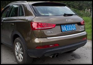 Hochwertiger 304# Edelstahl-Auto-Hinterkofferraum-Abnutzungs-Fußplatten-Schutzplatte-Hinterkofferraum-Aufkleber für Audi Q3 2012-2015276o